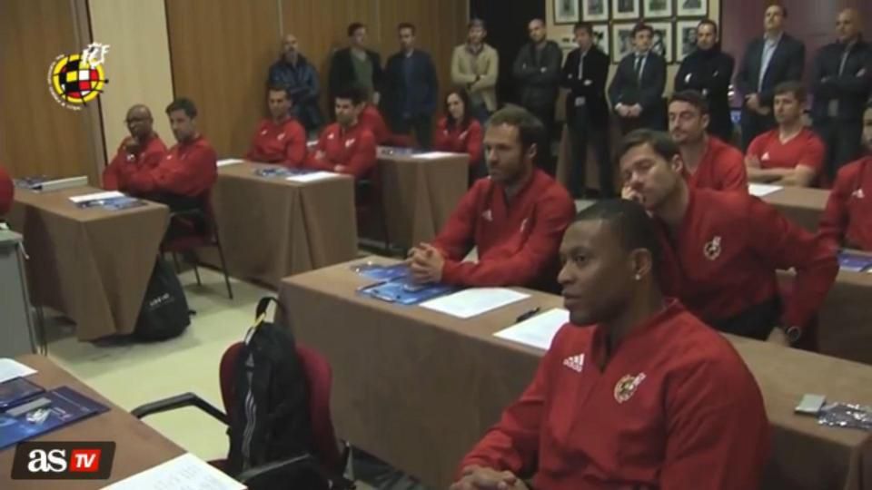 Former Spain Internationals