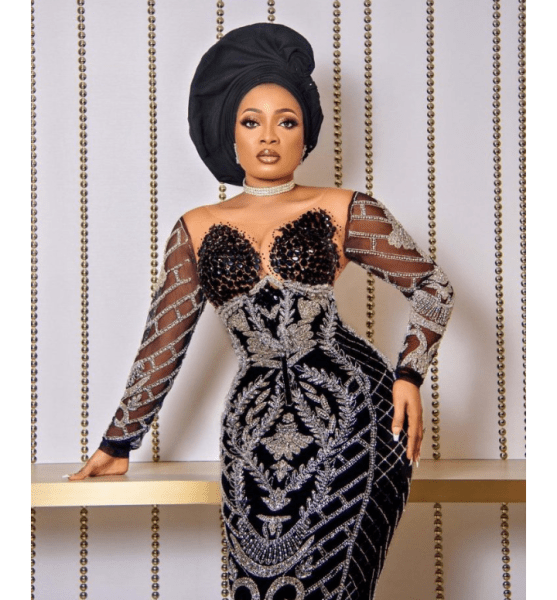 Aso-Ebi Style inspiration for the new year
