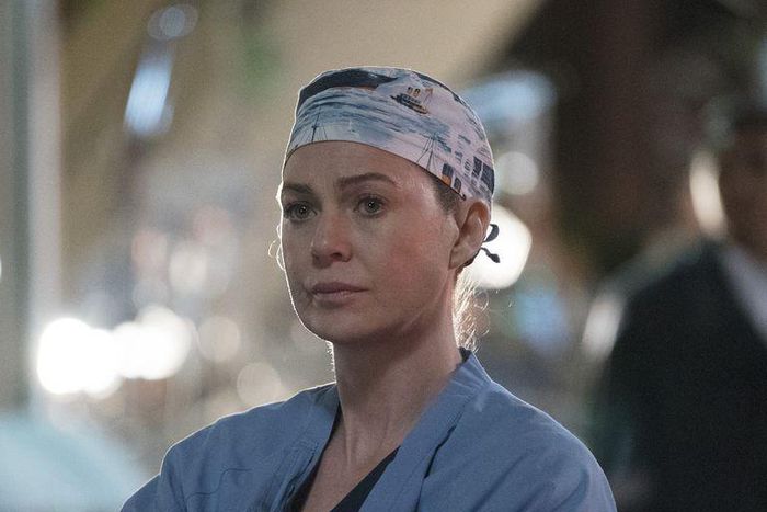 ___8913701___2018___9___28___13___ring-of-fire-the-doctors-lives-are-at-risk-after-a-news-photo-676078616-1538073668