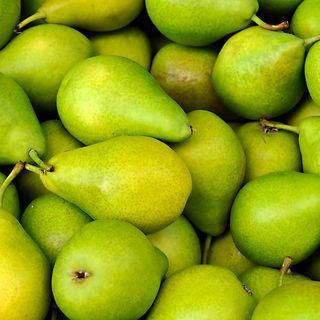 ___8914104___2018___9___28___14___7-pears-1531494320