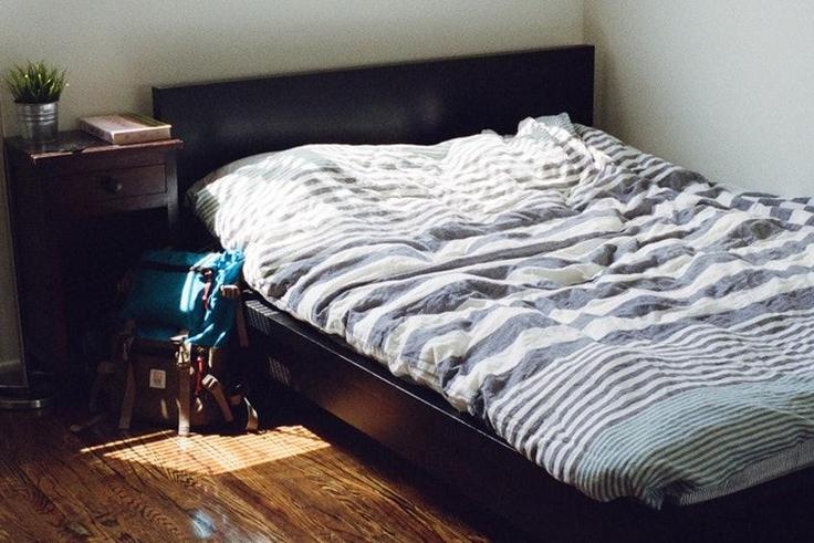 7 common things that shouldn't be found in your bedroom. [bustle]