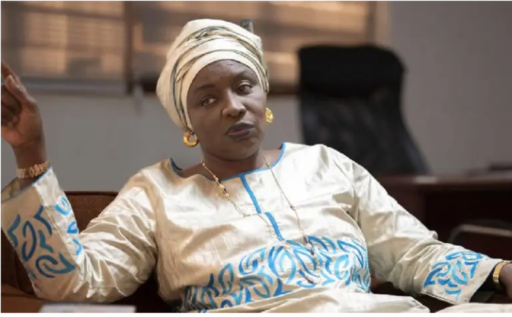 Aminata Touré à Mansour Faye : "Na riigou"