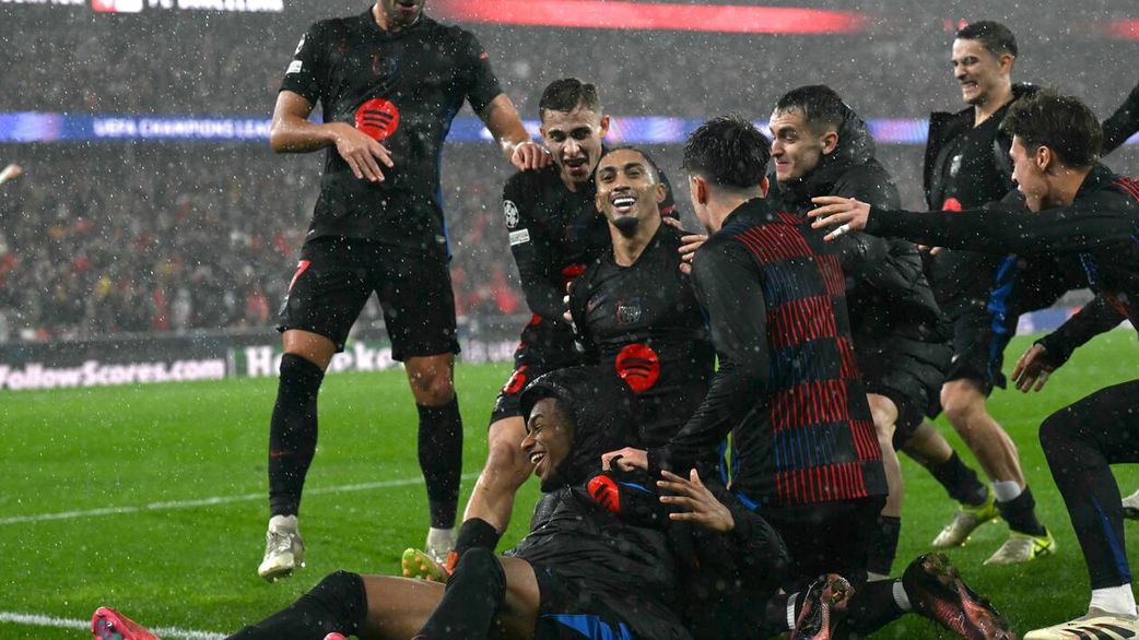 Liverpool réalise le hold-up, le Bayern déroule, le Barça l'emporte à dix contre Benfica