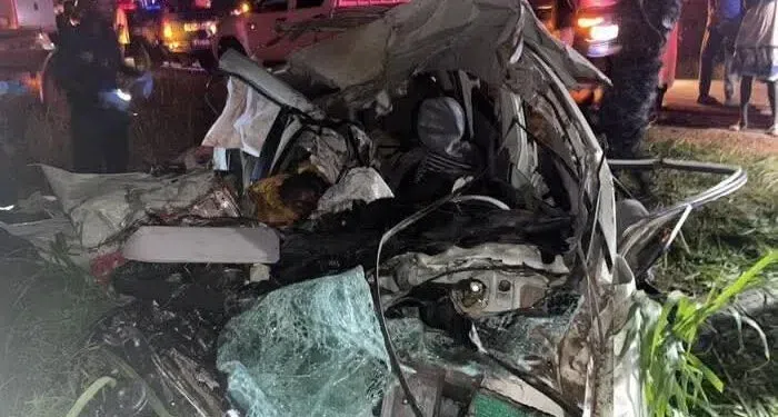 5 membres d’une famille meurent dans un dramatique accident de la route