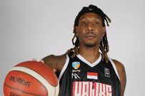 Pour avoir importé des bonbons au cannabis, ce basketteur américain risque la peine de mort