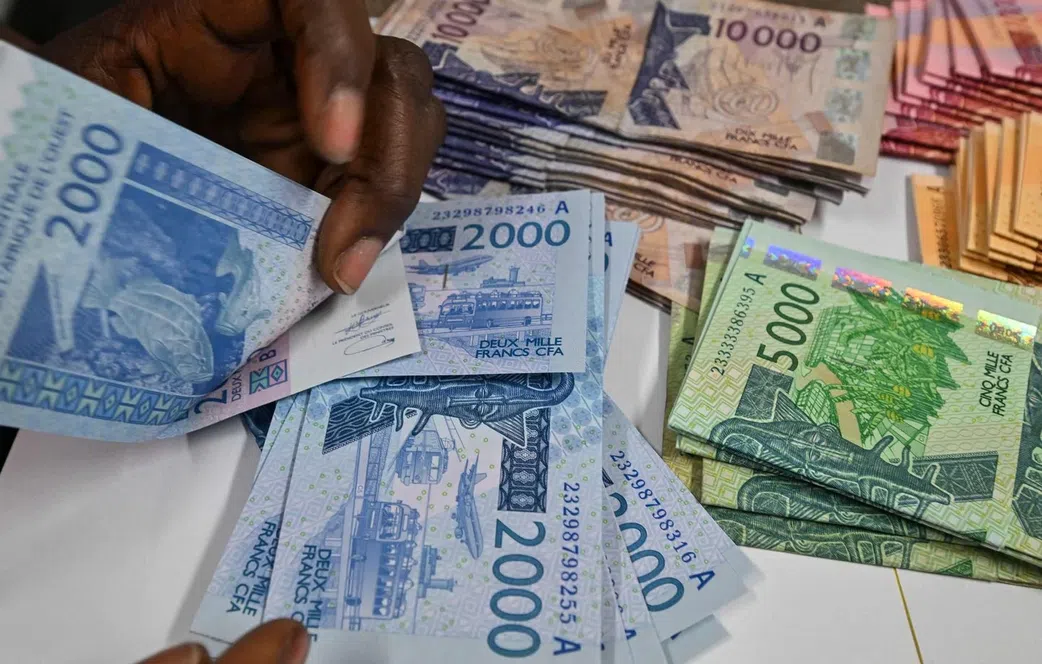 L'enseignante détourne le milliard 8 millions FCFA de son mari