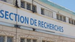 Farba Ngom extrait de sa cellule pour une nouvelle audition