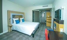 Un agent de la Croix-Rouge viole une malade confnée à l'hôtel Novotel, il risque 7 ans...