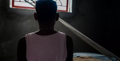 "Violée" par son petit ami, la mineure lui demande de fuir pour ne pas être arrêté
