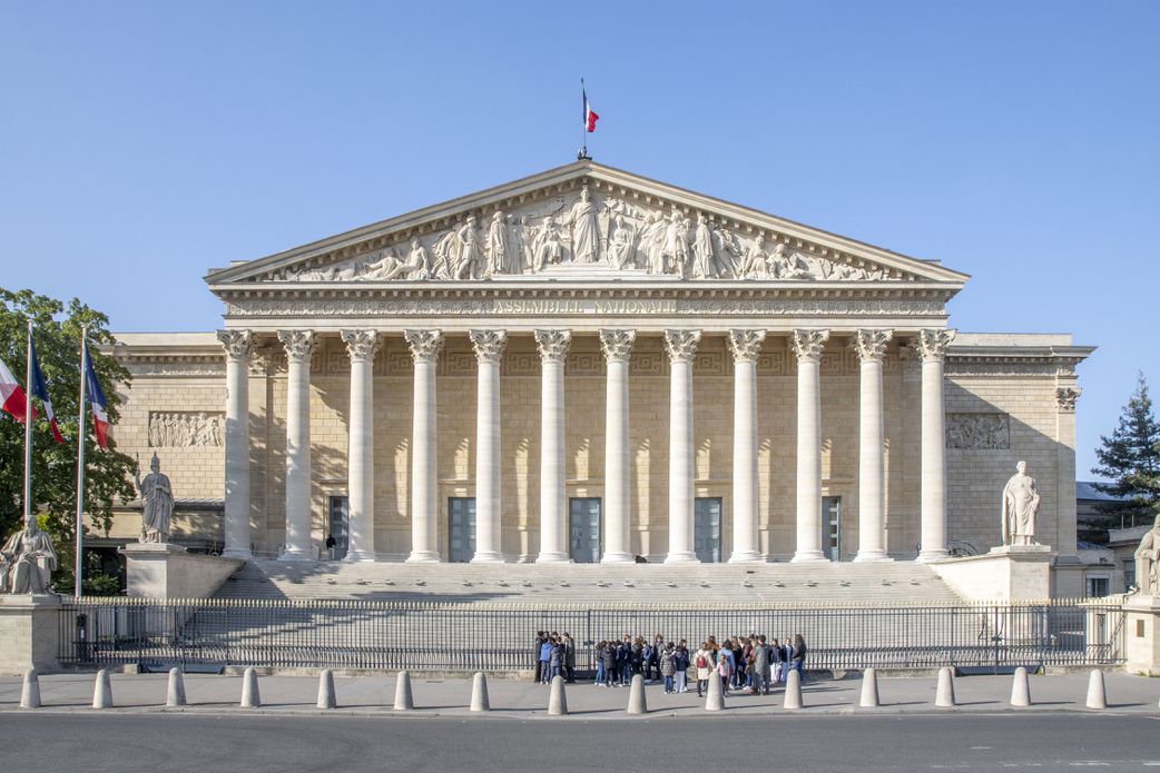 France : l'Assemblée fait tomber le gouvernement de François Bayrou