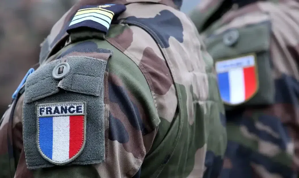 Départ des troupes françaises  : 162 employés licenciés dès juillet 2025