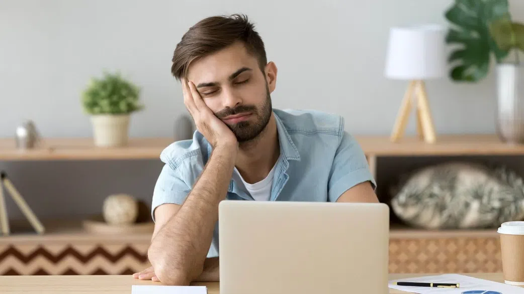 Ce que le manque de sommeil provoque en silence !