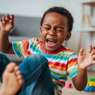 Ces 5 phrases sont à éviter quand votre enfant fait une crise (de nerfs)
