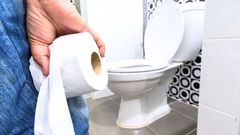 Ce signe aux toilettes doit vous alerter d’urgence !
