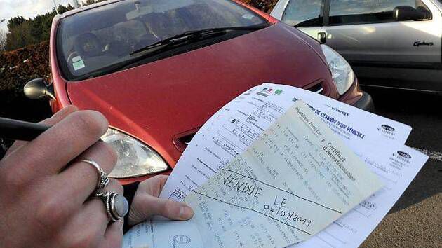 Vente de voitures : Elle arnaque 100 millions FCFA à 35 personnes dont deux enseignants