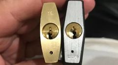 À quoi sert vraiment le petit trou sur un cadenas ?