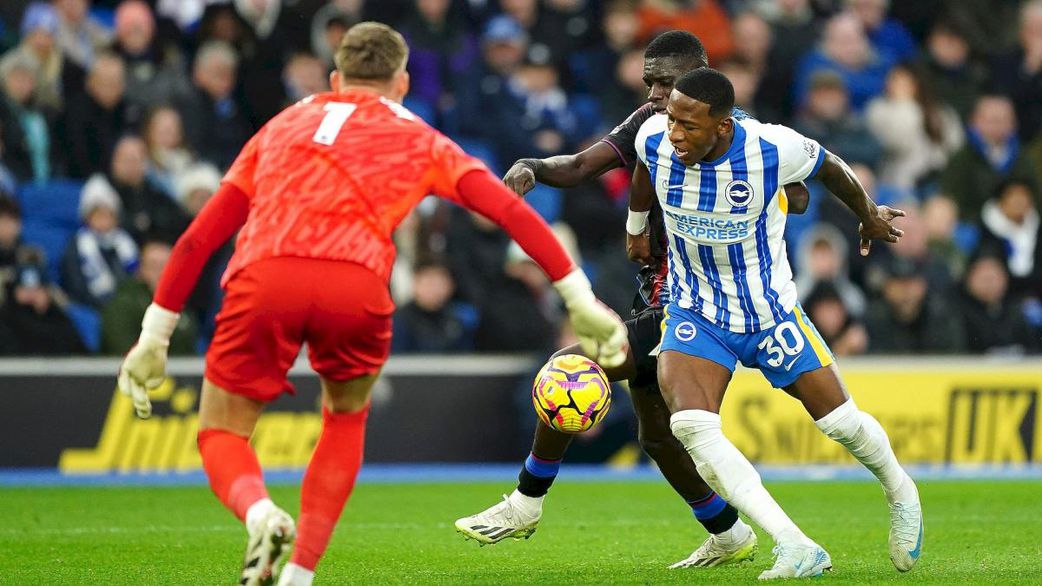 Ismaila Sarr offre la victoire à Crystal Palace