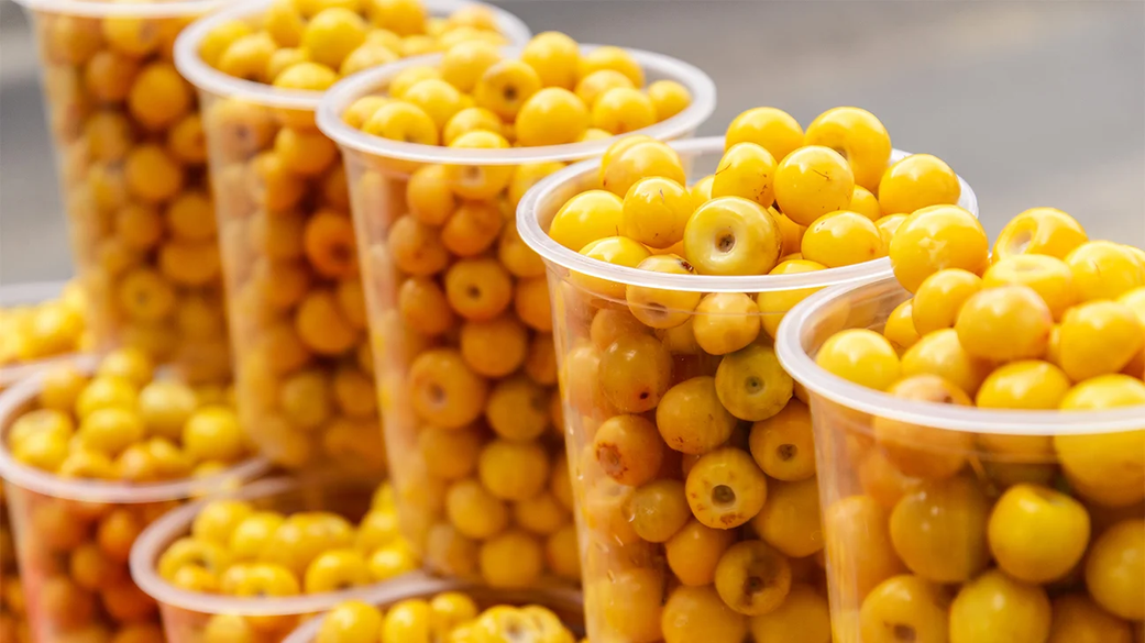 Ce fruit jaune qui pourrait être le secret de la jeunesse éternelle