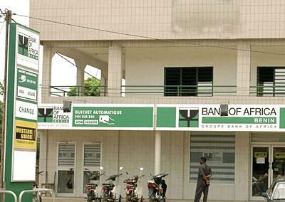 Licencié de la BOA, il forme un gang pour cambrioler la banque