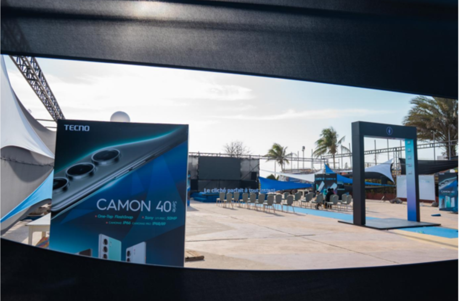 TECNO lance la série CAMON40 au Sénégal à la Place du Souvenir