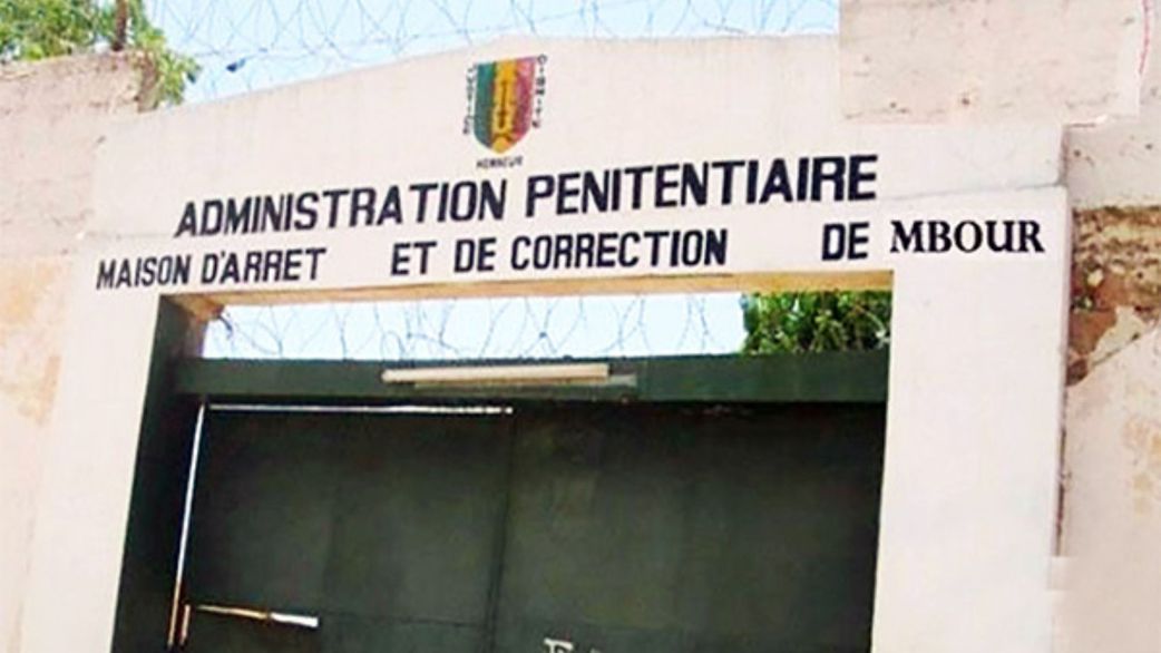 Marié à 4 épouses, père de 19 enfants, un vieux de 81 ans aurait violé une épileptique