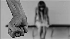 Marié à 4 épouses, père de 19 enfants, un vieux de 81 ans aurait violé une épileptique