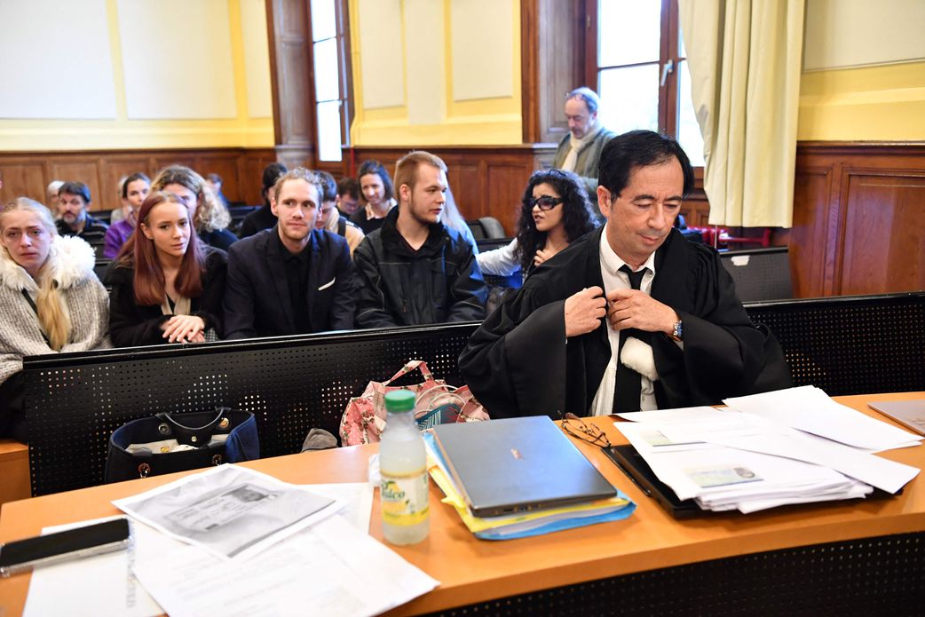 Branco accusé de viols : «J’ai esquivé ses baisers, puis il a commencé à vriller»