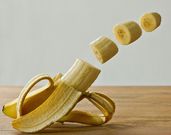 Ce fruit que l’on consomme régulièrement est une bombe de sucre