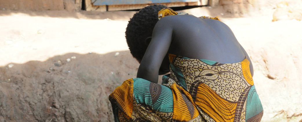 L'histoire d'une bonne qui avait transformé en objet sexuel une fille de 9 ans
