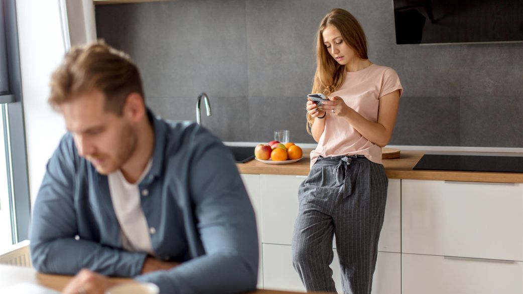 Avoir un amant : faut-il prendre un amant pour être plus heureuse ?