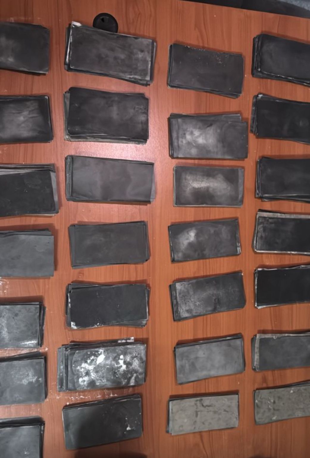 Des billets noirs d’une contrevaleur de plus de 3 milliards 580 millions saisis