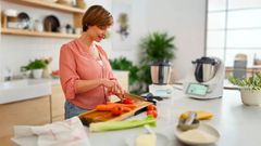 3 gestes à faire en cuisine pour perdre du poids plus vite selon une diététicienne !