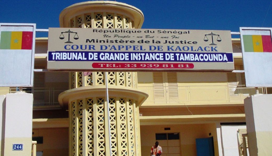 Après des rapports sexuels, un boulanger étrangle à mort sa femme