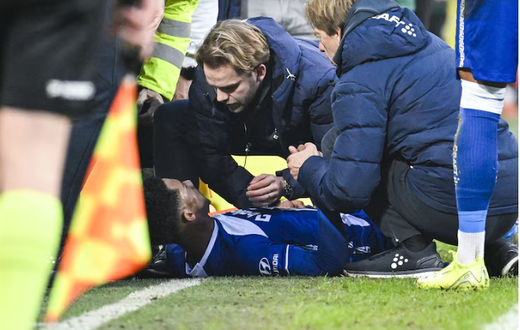 Jupiler Pro League : frayeur lors de Gand-Standard. BELGA PHOTO TOM GOYVAERTS