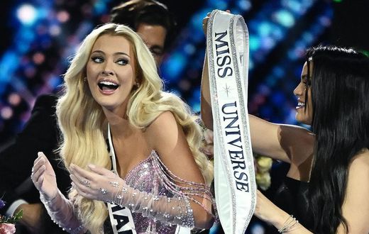 Miss Danemark, Victoria Kjaer Theilvig  succède à la mannequin nicaraguayenne Sheynnis Palacio