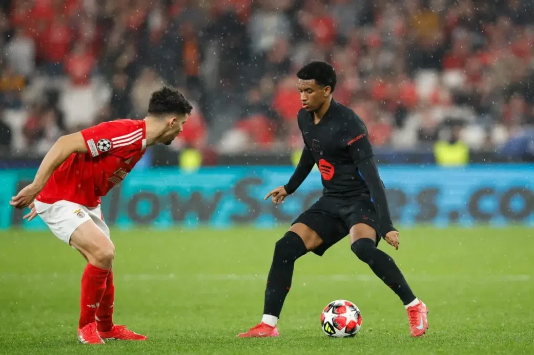 Un match totalement dingue et le Barça renverse le Benfica (4-5)