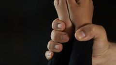 abus-sexuels-c-Vasileios-Karafillidis