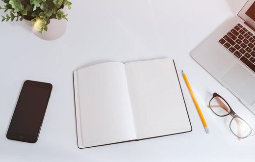 ordinateur-cahier-pexels