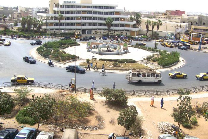Rond point jet deau sicap dakar