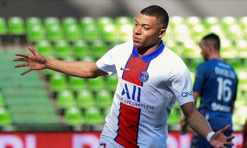 Kylian Mbappe has scored 25 Ligue 1 goals this season