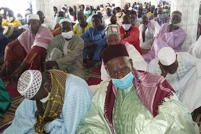 Prière à la grande mosquée de Bignona