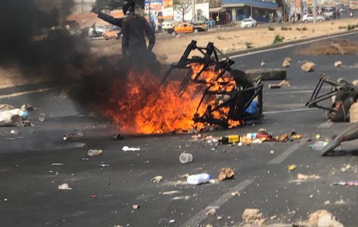 Violents affrontements entre manifestants pro-Sonko et forces de l'ordre