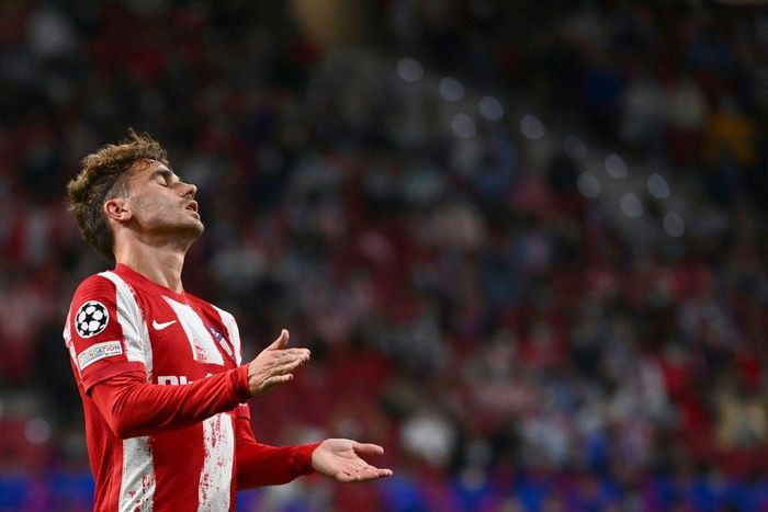 Antoine Griezmann was whistled by some of the Atletico Madrid fans during Wednesday's Champions League game against Porto.