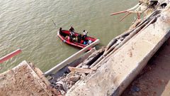 En août 2019 un accident similaire avait eu lieu sur le pont Emile Badiane le bilan faisait état d'une personne décédée et deux autres portées disparues