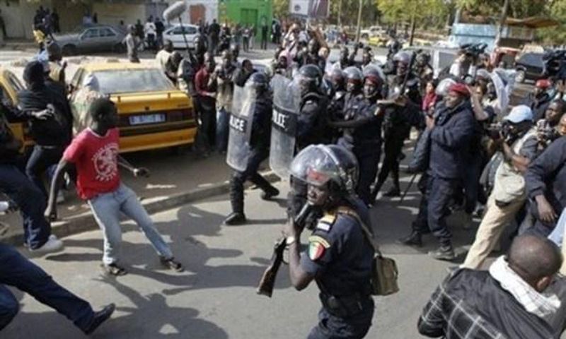 COVID-19: Affrontements au Sénégal sur le couvre-feu