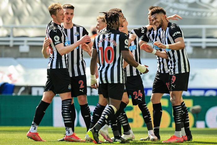 joelinton-newcastle-2021