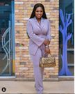 Porter des blazers comme une bosse inspirée par l'actrice Jackie Appiah