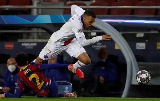 Barcelona vs PSG