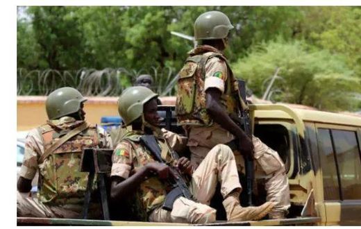 Mali: coups de feu entendus dans le camp militaire de Kati