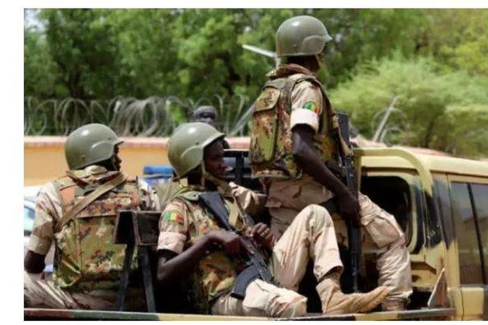 Mali: coups de feu entendus dans le camp militaire de Kati